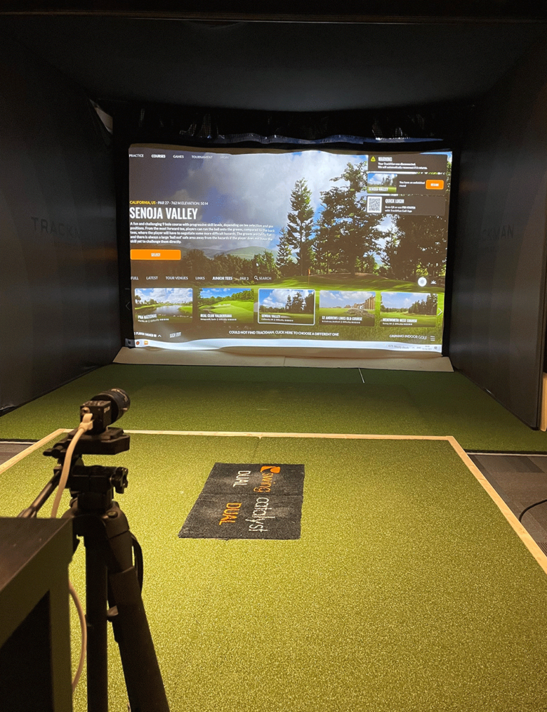 Nå kan du spille i Grønmo Golfklubb sitt nye simulatorsenter i Skullerud Park!